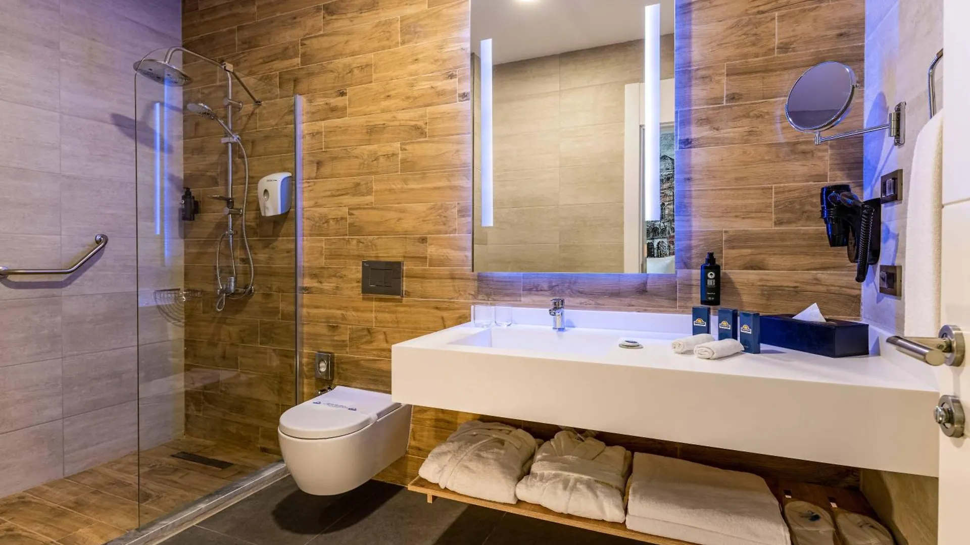 Hotel Days Inn & Suites By Wyndham Esenyurt Istanbul